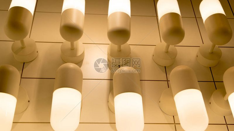 灯具厂家的隐形门槛：你选的可能不是工厂，而是组装作坊