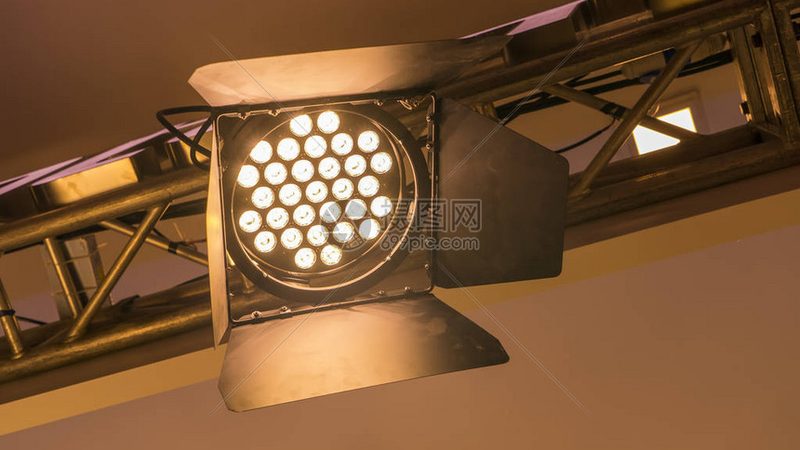 智能照明控制系统：揭秘其核心技术与应用场景